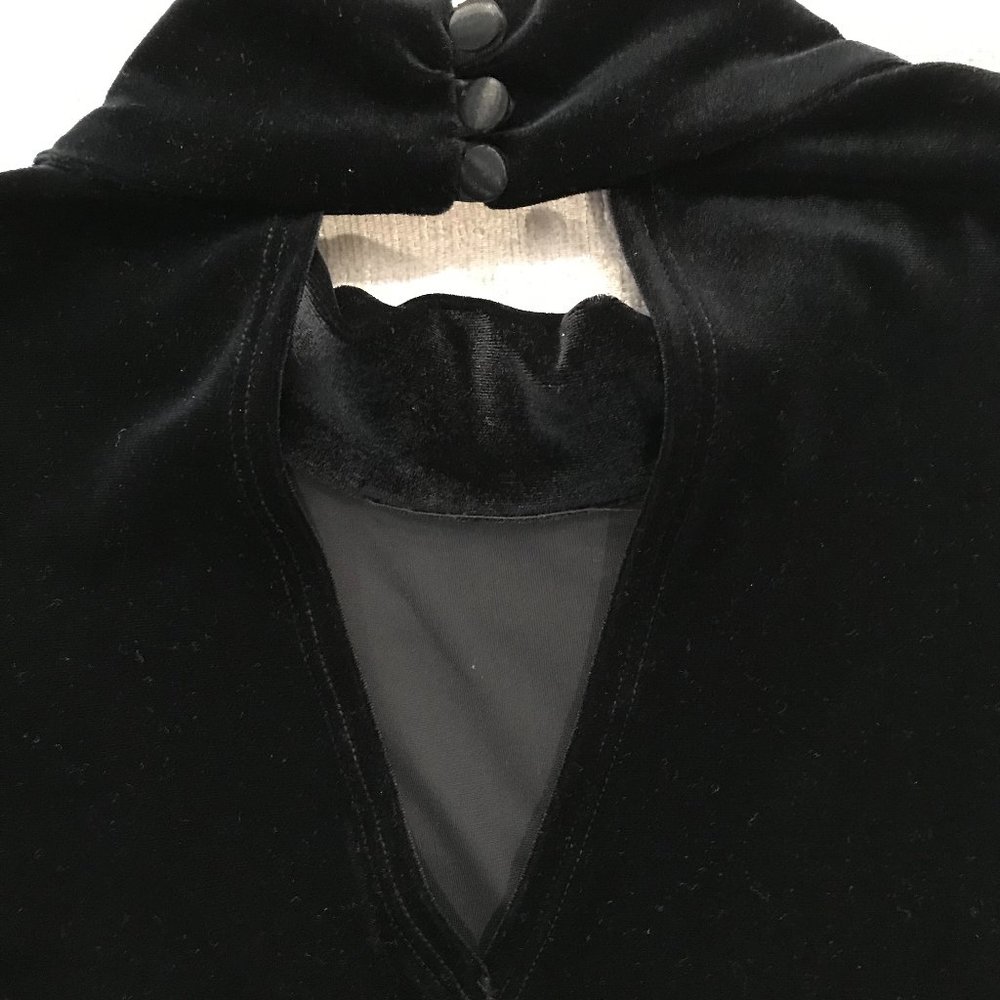 Black Evening Gown by Molly Malloy NWT. - Picture 6 of 7